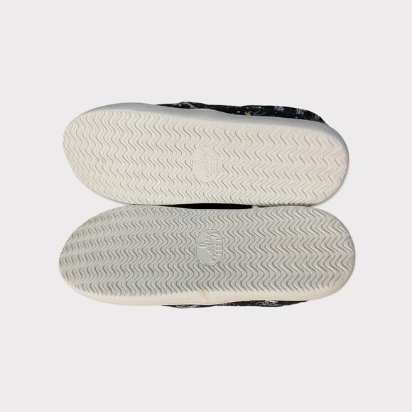 Monkey Feet Unicorn Slip On Glow In The Dark Girls Size 7-8 - Picture 8 of 9